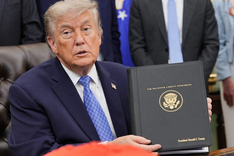 WATCH: Trump receives report from Religious Liberty Commission in the Oval Office