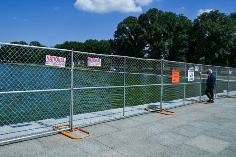 Trump’s administration won’t seek new bids to repair the Reflecting Pool