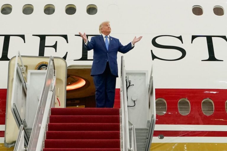 Trump’s $2B income in 2025 raises fresh questions about profiting off presidency