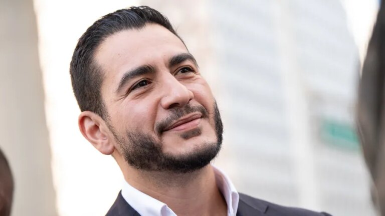 El-Sayed blasts Trump over 'Two VERY DIFFERENT America’s' post