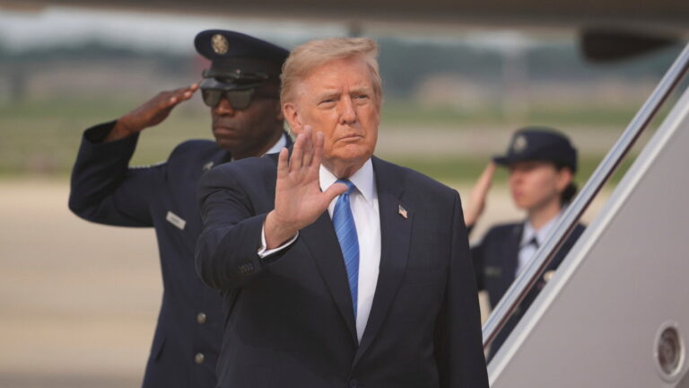 Trump says U.S. has entered deal with Venezuela to take control of 65 billion barrels of oil reserves : NPR